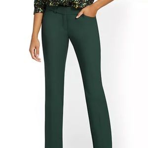 New York & Company Signature Fit Straight Leg Pant All-Season Stretch 7th Avenue